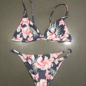 Stone Fox Flor Gitano Set